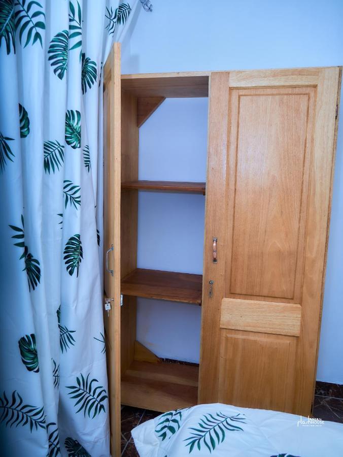 Naiveli-Palm Appartement Meuble Sobre Et Chic Дуала Екстериор снимка